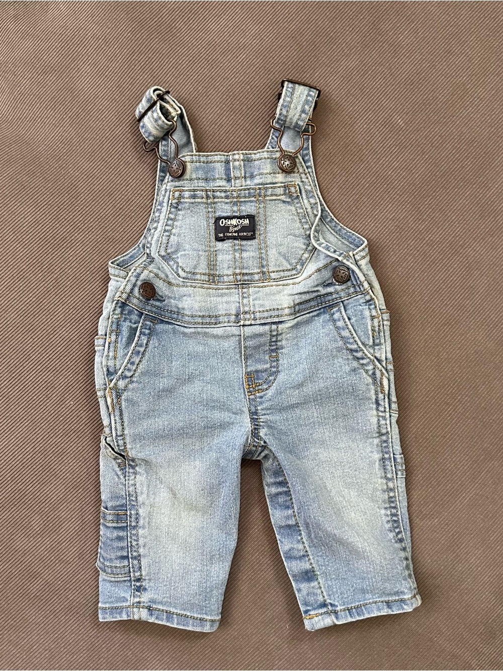 3m 3 Month Oshkosh B’Gosh Baby Denim Overalls Bibs Jeans Pockets Snap Close Legs